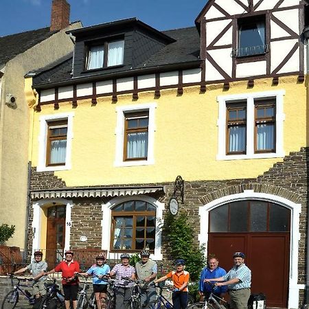 Ferienhaus Erich Bremm Mit Moselblick Neef Extérieur photo