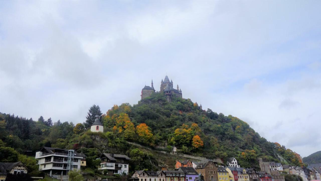 Ferienhaus Erich Bremm Mit Moselblick Neef Extérieur photo